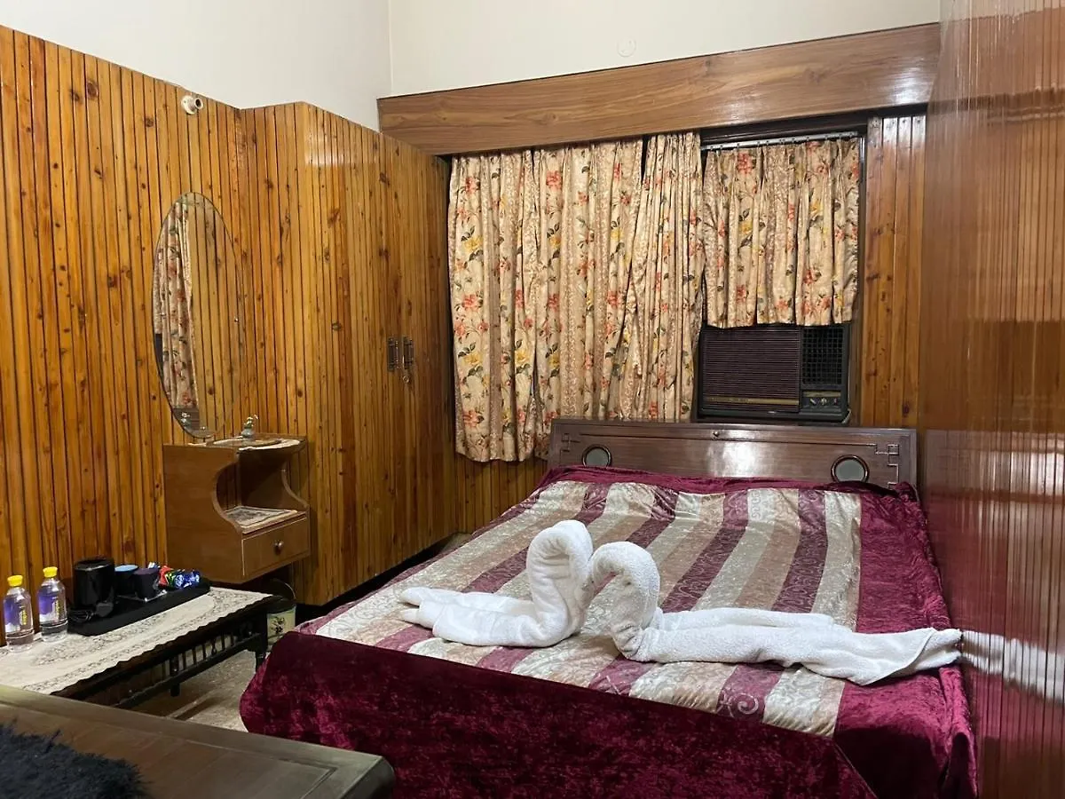Pretty Garden View Apartment 3Bhk Furnished Flat Near Kashi Vishwanath Temple Varanasi 0*,