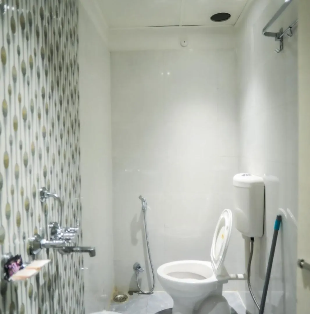 Pretty Garden View Apartment 3Bhk Furnished Flat Near Kashi Vishwanath Temple Varanasi India
