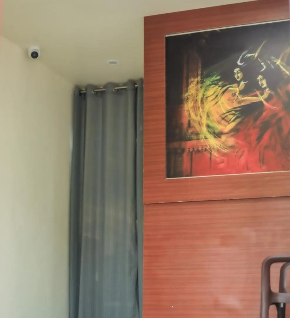 Pretty Garden View Apartment 3Bhk Furnished Flat Near Kashi Vishwanath Temple Varanasi 0*,  India