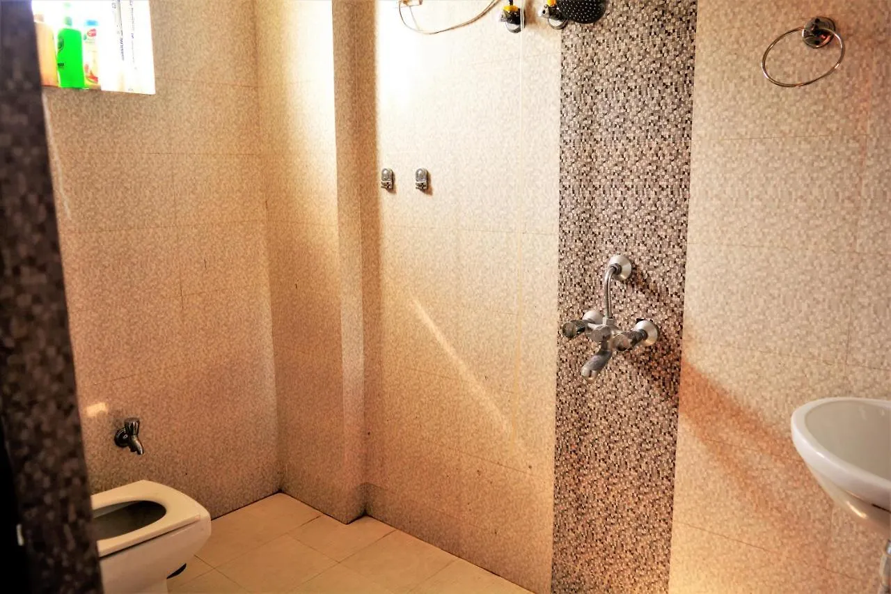 Pretty Garden View Apartment 3Bhk Furnished Flat Near Kashi Vishwanath Temple Varanasi India