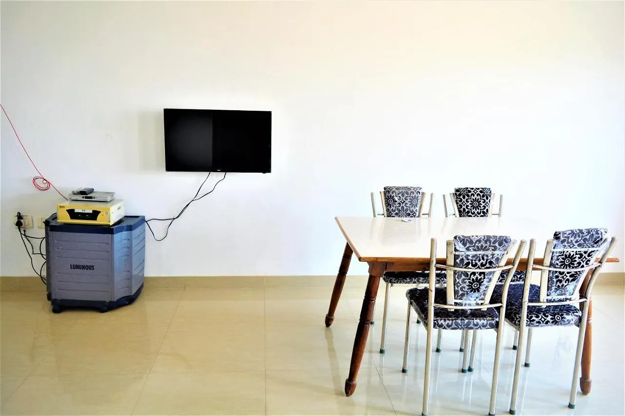 Pretty Garden View Apartment 3Bhk Furnished Flat Near Kashi Vishwanath Temple Varanasi