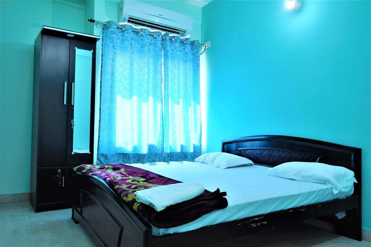 Pretty Garden View Apartment 3Bhk Furnished Flat Near Kashi Vishwanath Temple Varanasi