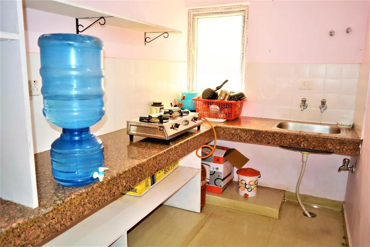 Pretty Garden View Apartment 3Bhk Furnished Flat Near Kashi Vishwanath Temple Varanasi