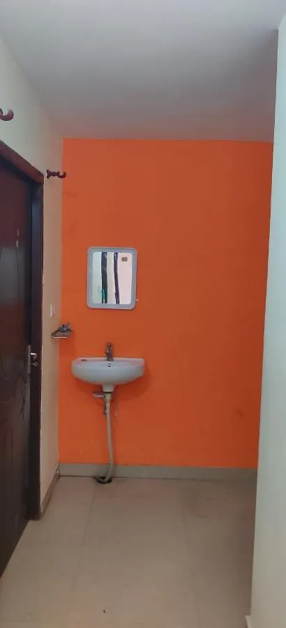 Pretty Garden View Apartment 3Bhk Furnished Flat Near Kashi Vishwanath Temple Varanasi