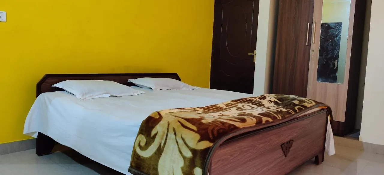 Pretty Garden View Apartment 3Bhk Furnished Flat Near Kashi Vishwanath Temple Varanasi 0*,  India